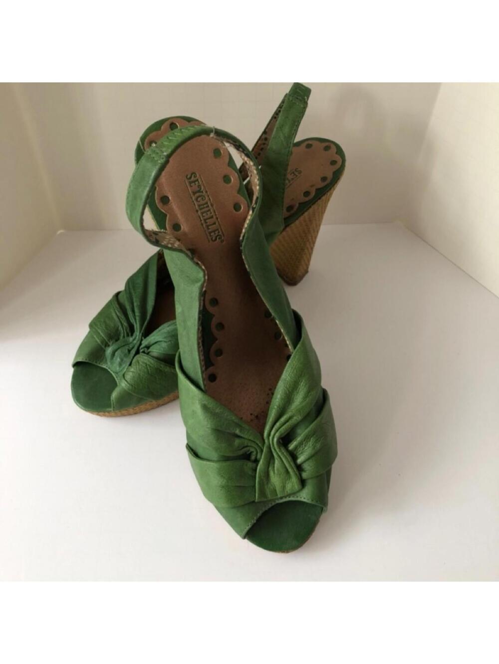 Seychelles - green leather - wedge - open toe - size 9